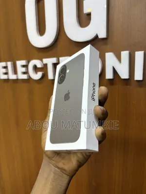 New Apple iPhone 17 256 GB