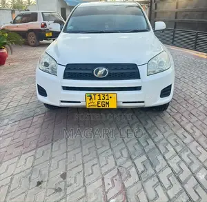 Toyota RAV4 2.0 VVT-i 2008 White