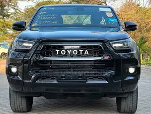 Toyota Hilux 2023 Black