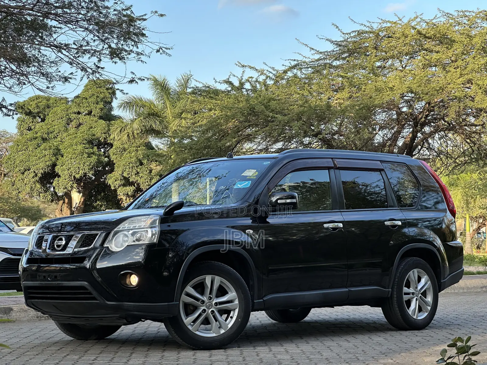 Nissan X-Trail 2011 Black