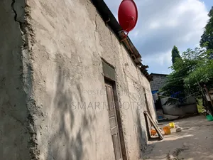 Nyumba Ya Vyumba Vinne Yenye Umeme Na Choo Inauzwa Milioni 10