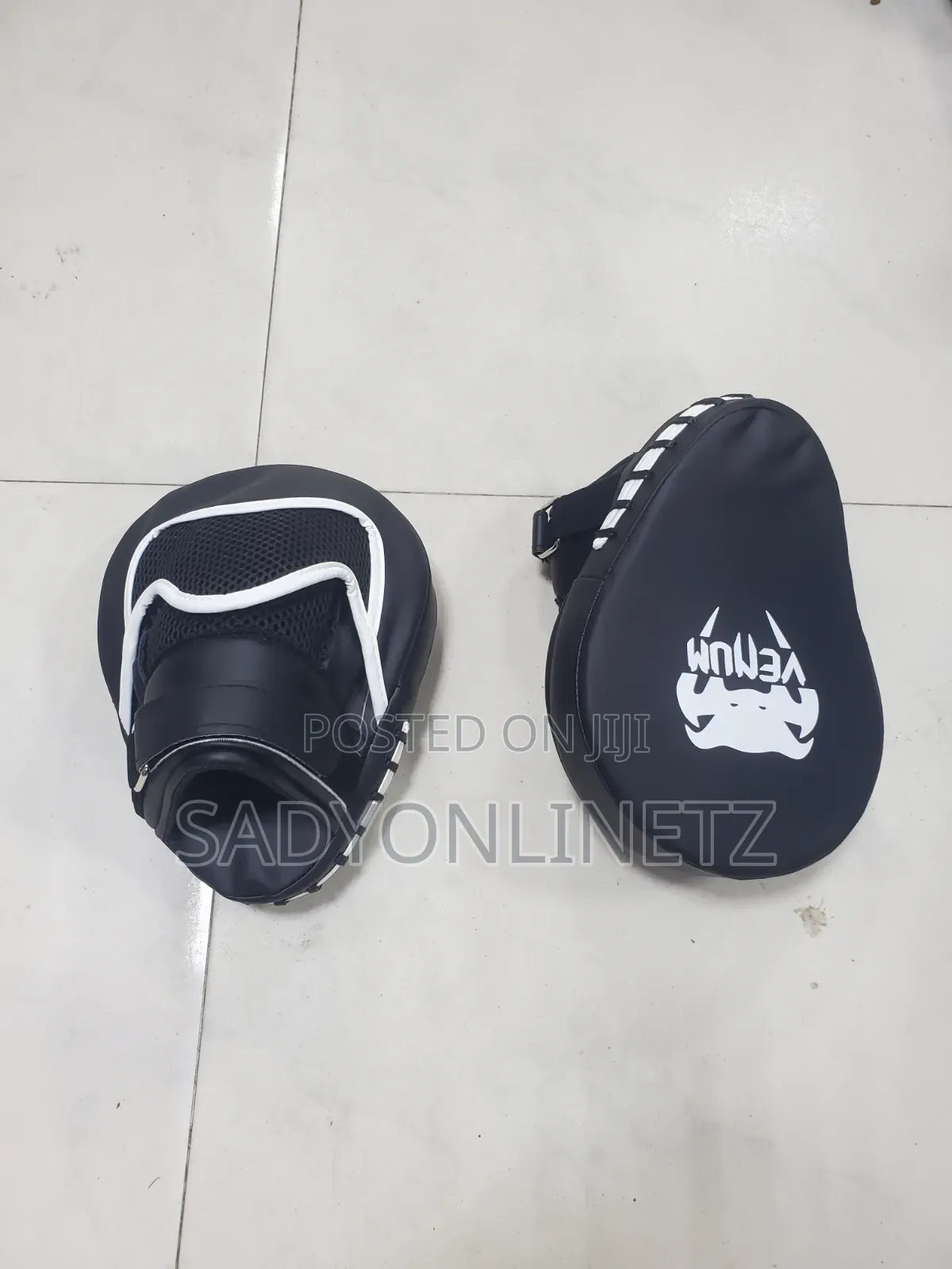 Punching Pad/Kick Pad