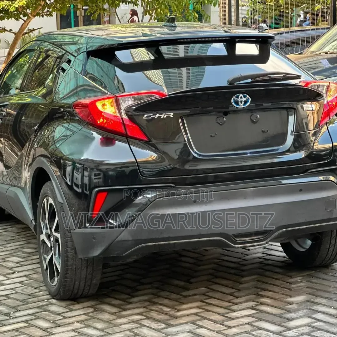 Toyota C-HR 2018 Matt Black