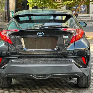 Toyota C-HR 2018 Matt Black