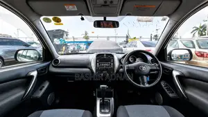 Toyota RAV4 2004 Silver