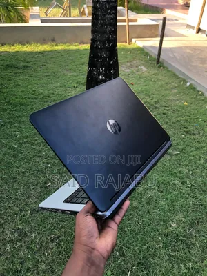 Laptop HP Pavilion 15 4GB AMD Ryzen 9 HDD 320GB