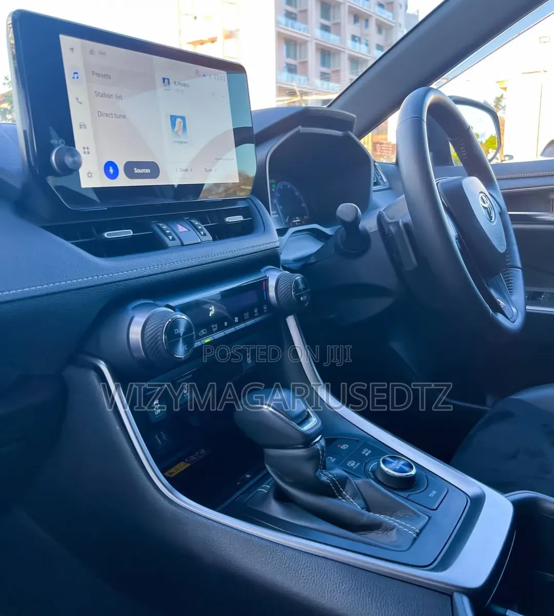 Toyota RAV4 Plug-In Hybrid 2025 Burgundy