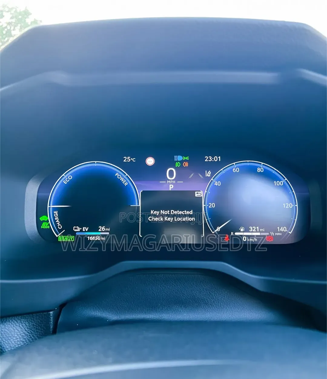 Toyota RAV4 Plug-In Hybrid 2025 Burgundy
