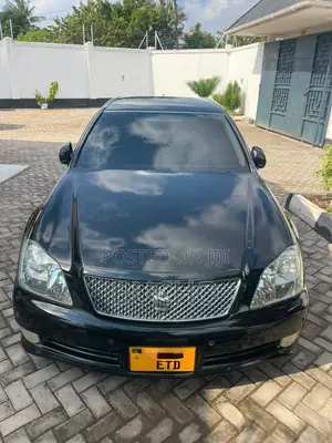 Toyota Crown 2006 Black