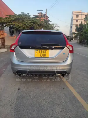 Volvo V60 2012 Silver
