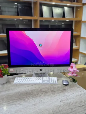 Desktop Computer Apple iMac 8GB Intel Core i5 HDD 1T