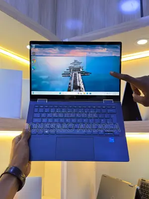 Laptop HP Dragonfly G2 16GB Intel Core i5 SSD 256GB