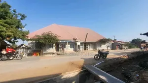 11bdrm House in Zakhem, Mbagala for sale