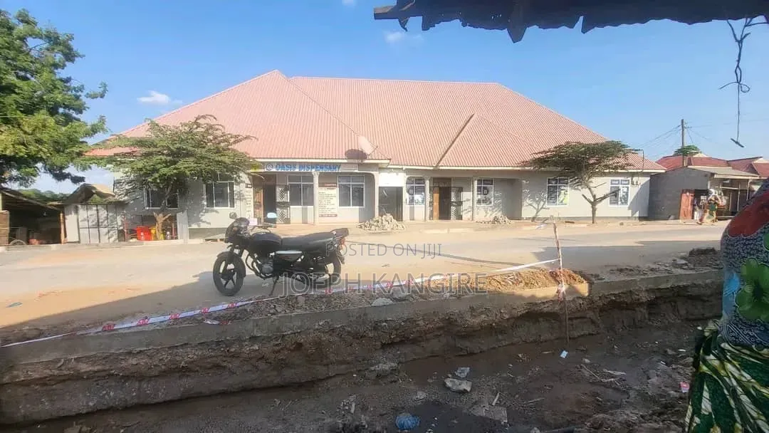 11bdrm House in Zakhem, Mbagala for sale