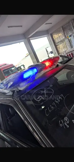 Emergency Ambulance Roof Strobe