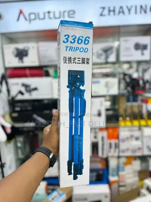 Light Weight 3366 Professional Aluminum Tripod Stand for Camera, Phone