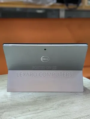Laptop Dell Latitude 7210 2-in-1 8GB Intel Core i5 SSD 256GB