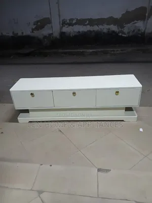 Showcase Nzuri Kabisa Futi 5 Color White