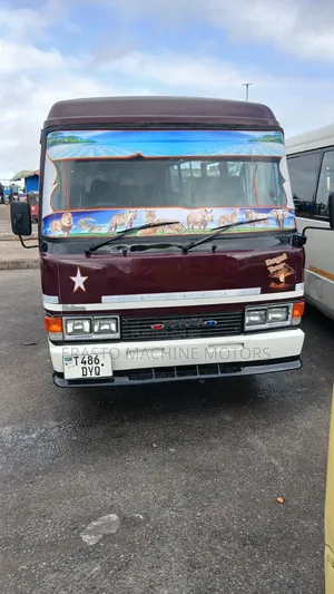 Toyota Coaster 1999