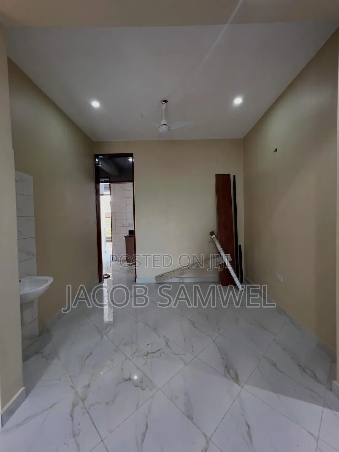 2bdrm House in Ada Estate for rent