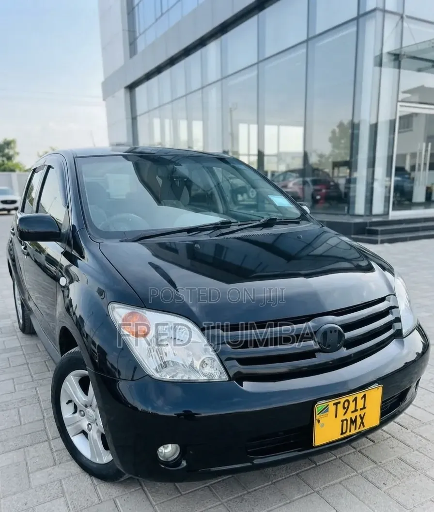Toyota IST 2006 Black