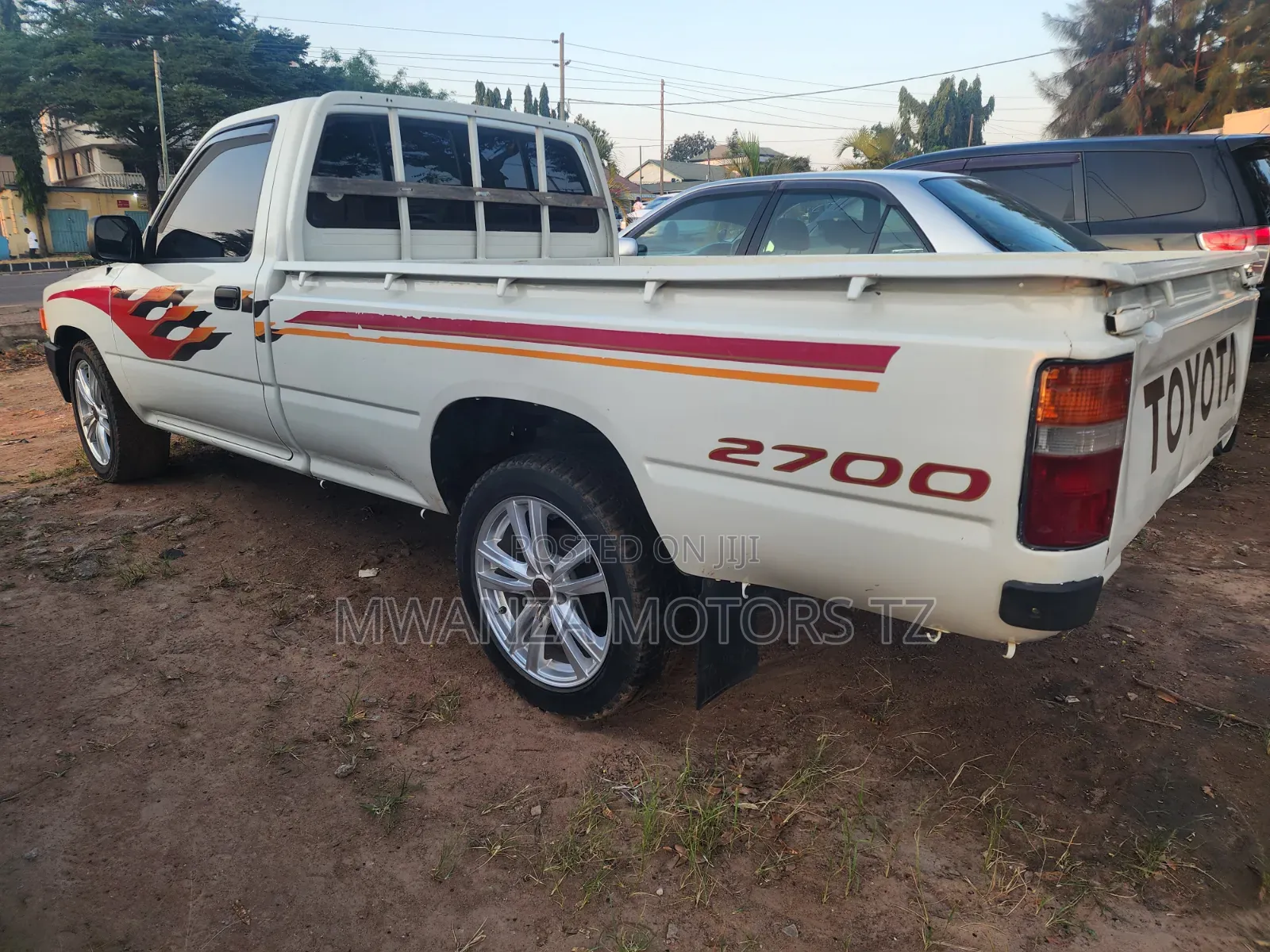 Toyota Hilux 2.5 Cab 2005 White
