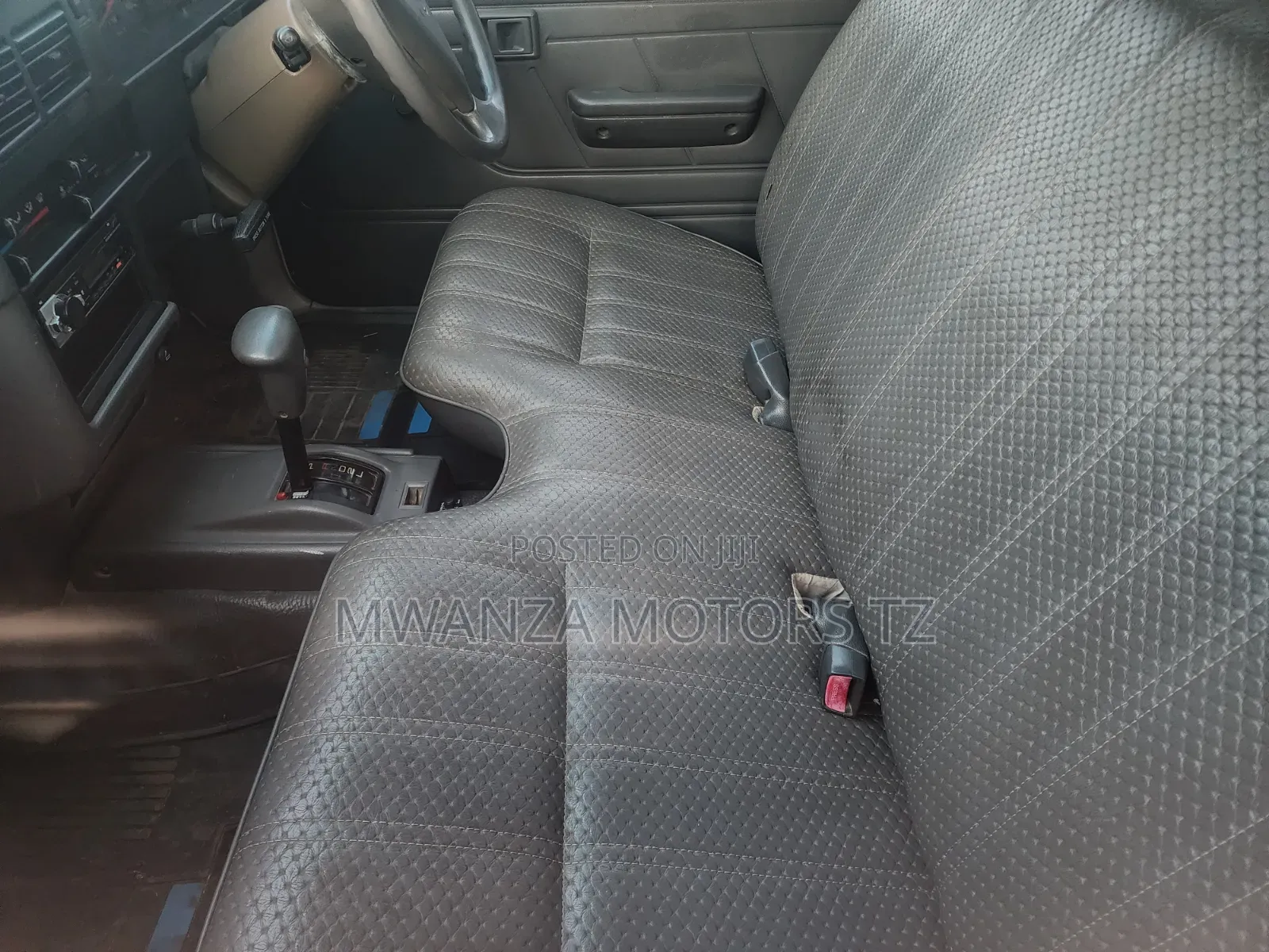 Toyota Hilux 2.5 Cab 2005 White