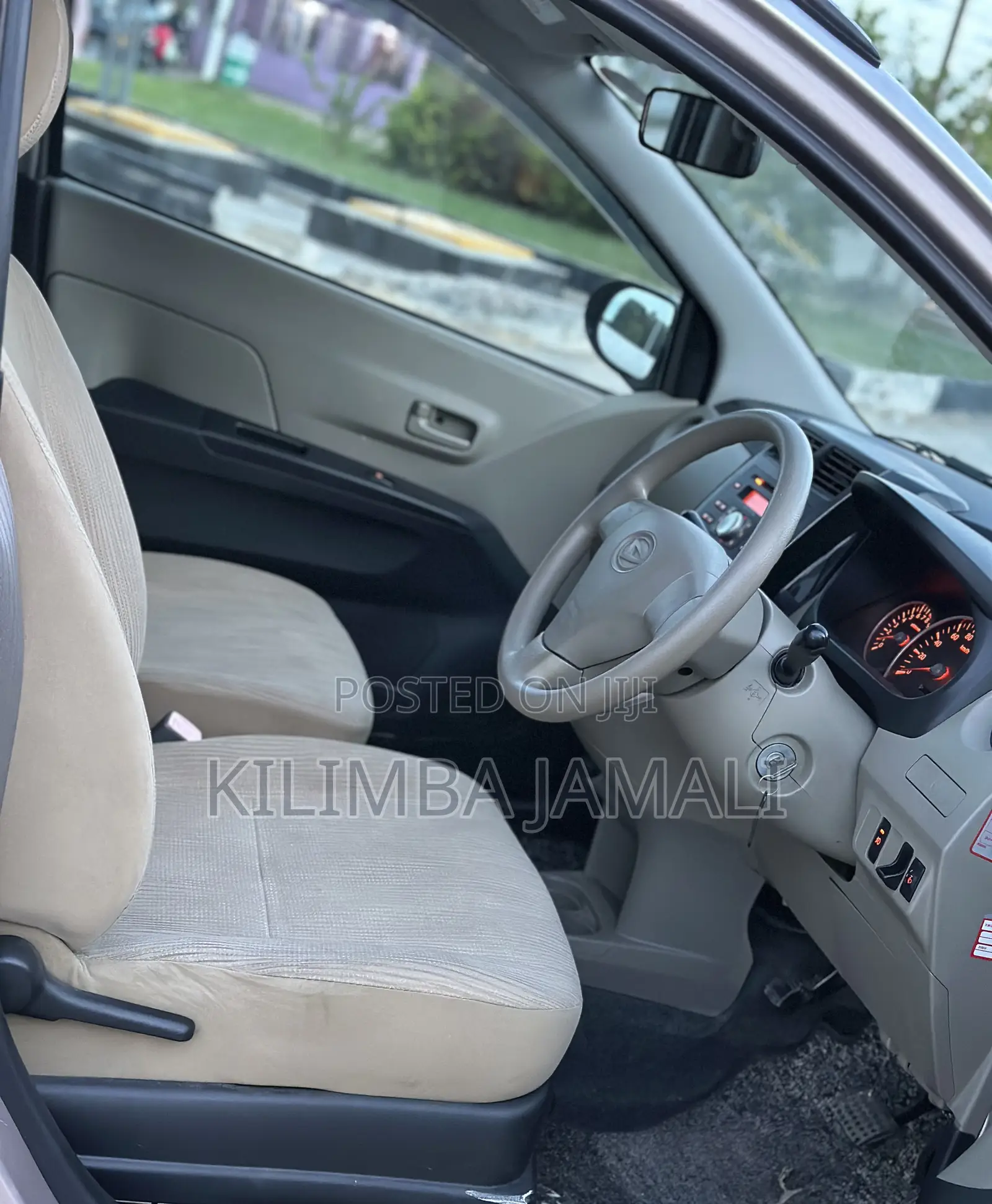 Daihatsu Mira 2010 Gold