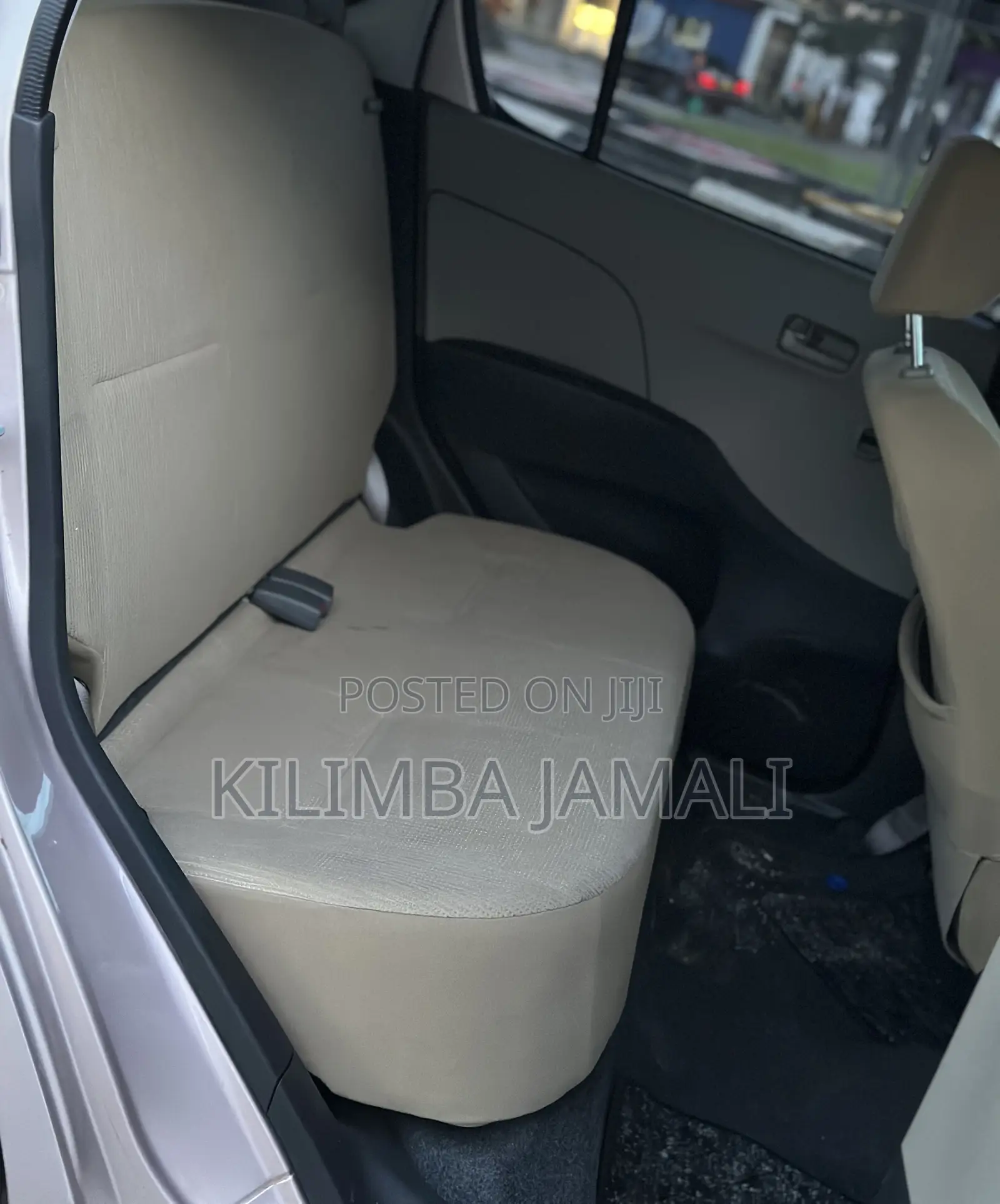 Daihatsu Mira 2010 Gold