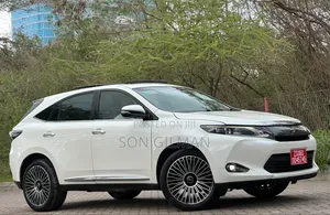 Toyota Harrier 2015 White