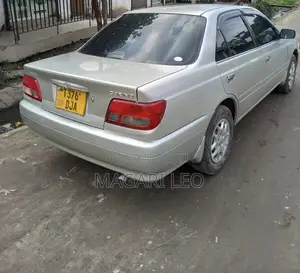 Toyota Carina 1.5 FWD Sedan 2001 Silver
