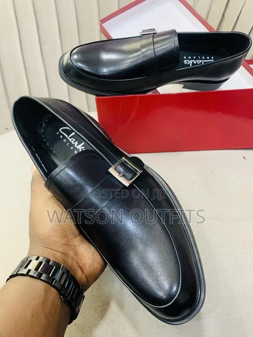 2 Colours Clarks Brand Men's Leather Footwears or Shoes Nice Design