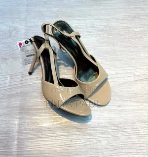 Zara Beige and Black Heel