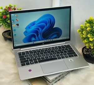 Laptop HP EliteBook 830 G8 16GB Intel Core i7 SSD 512GB