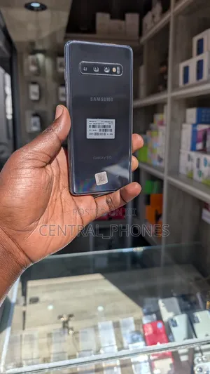 Samsung Galaxy S10 128 GB Black