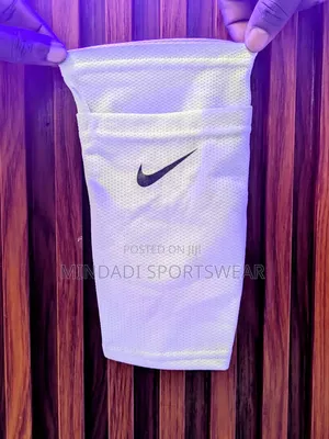 Best Seller Ofsports Equipmentshin Guards Sleeves (Soks Za Shin Gadi)