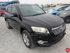 Toyota Vanguard 2013 Black