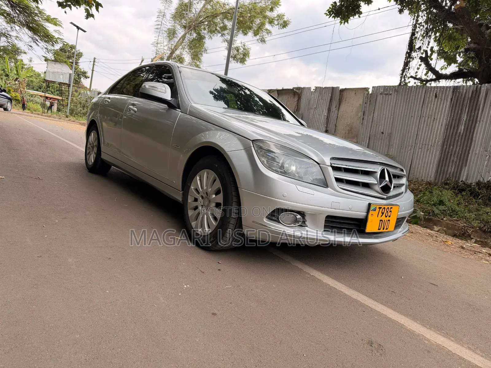 Mercedes-Benz C200 2009 Silver