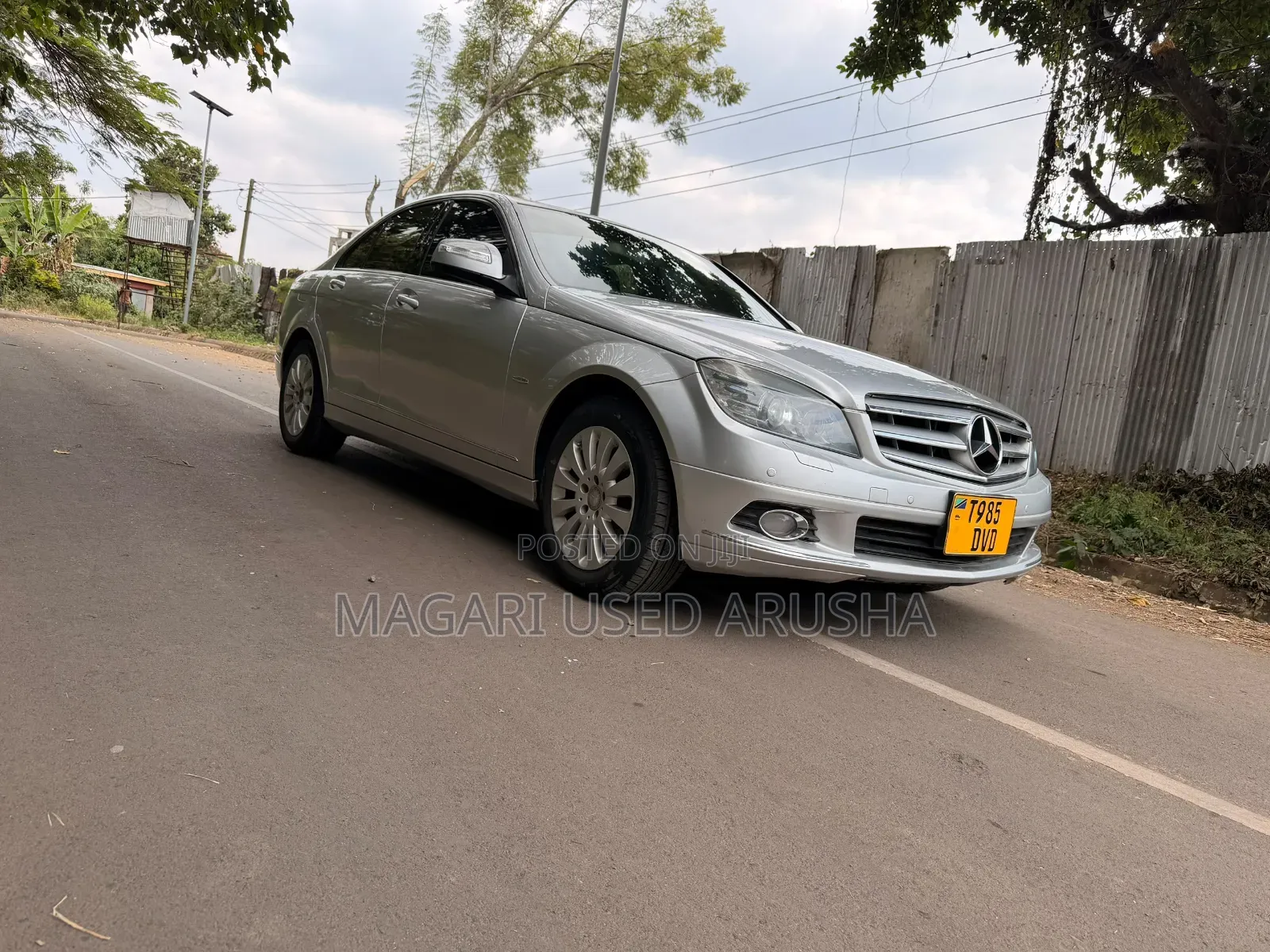 Mercedes-Benz C200 2009 Silver