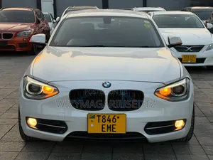 BMW 1 Series 2012 Off white