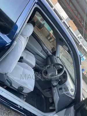 Toyota Starlet 2000 Blue