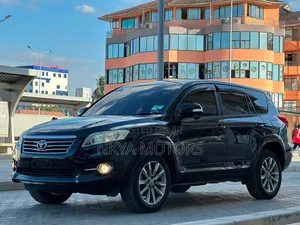 Toyota Vanguard 2011 Black