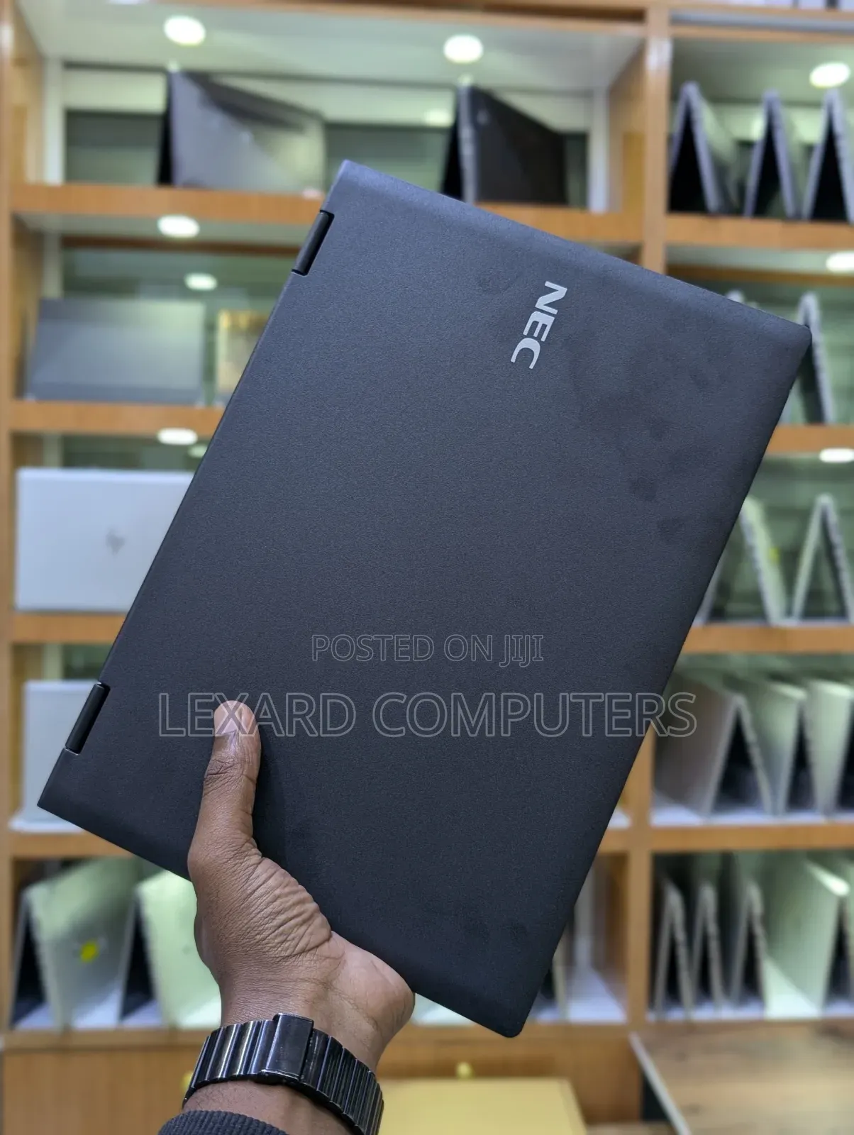 Laptop NEC 4GB Intel SSD 60GB