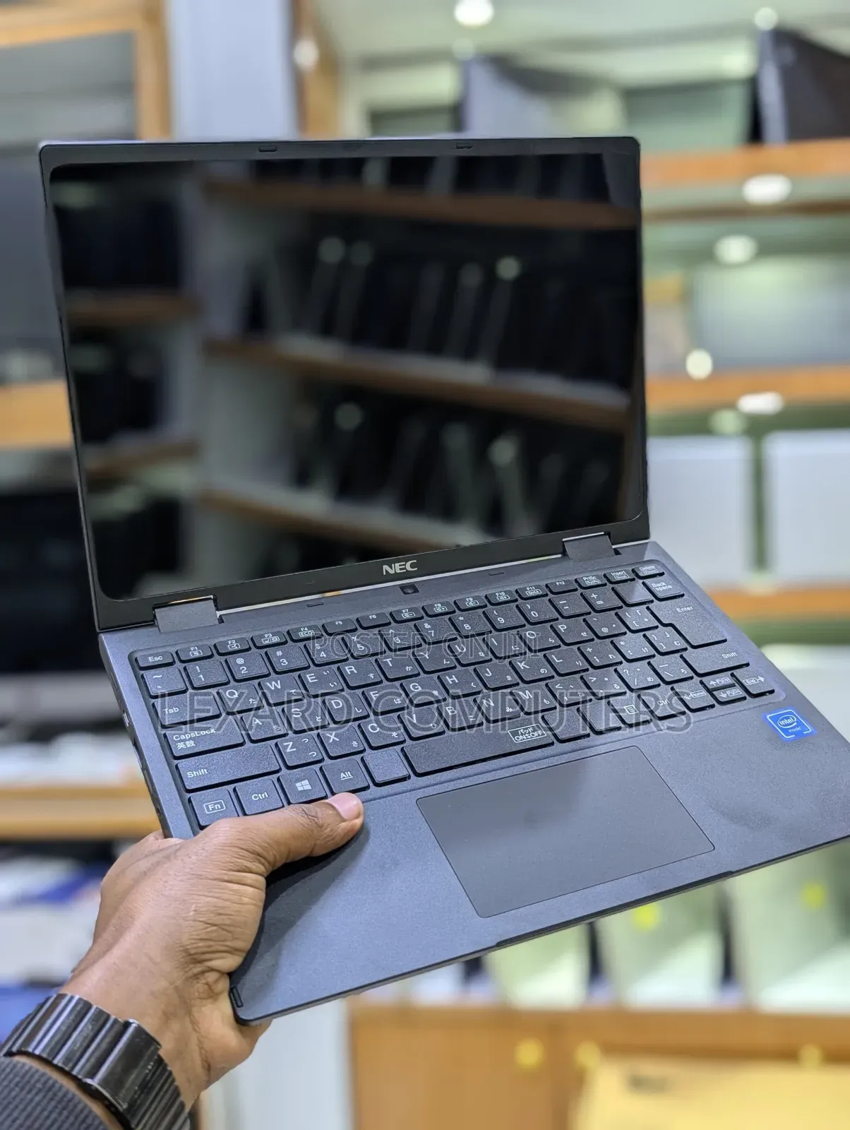 Laptop NEC 4GB Intel SSD 60GB