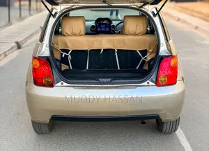 Toyota IST 2005 Silver