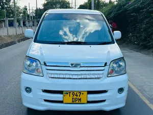 Toyota Noah 2003 White