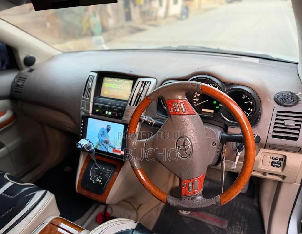 Toyota Harrier 2005 Silver