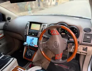 Toyota Harrier 2005 Silver