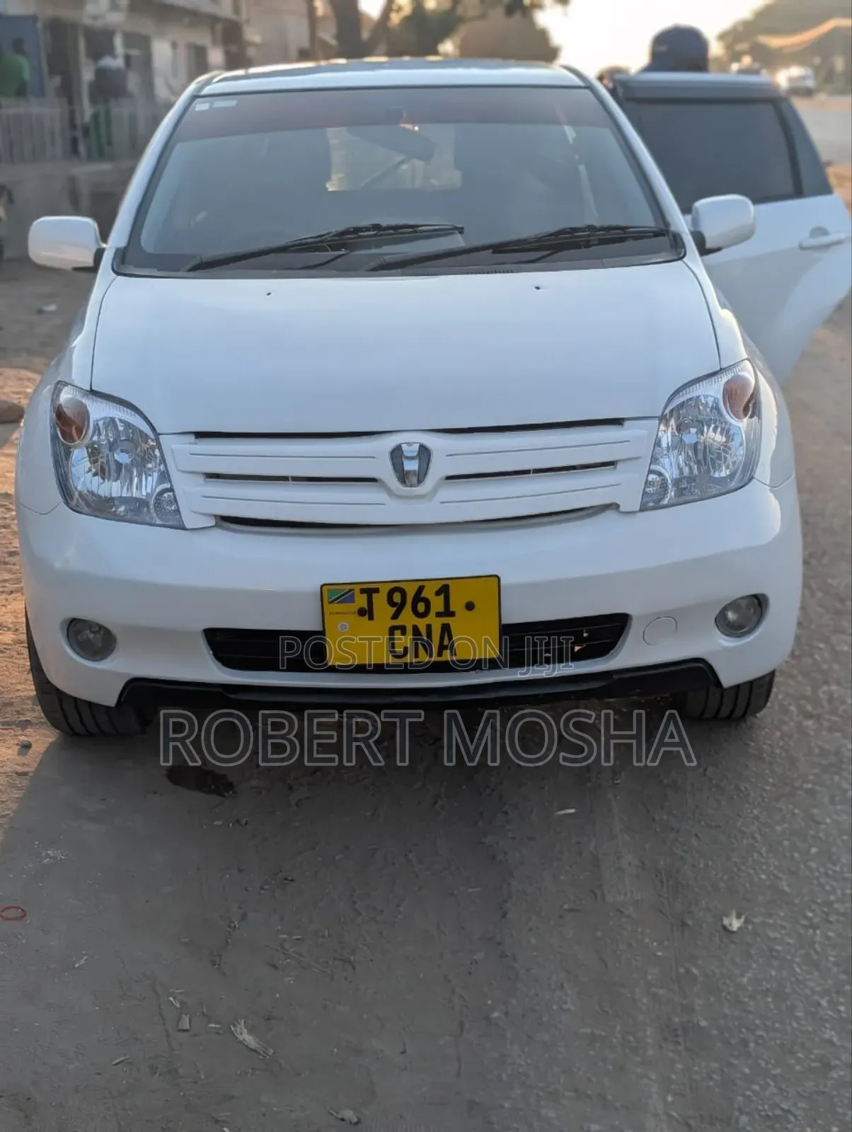 Toyota IST 2005 White
