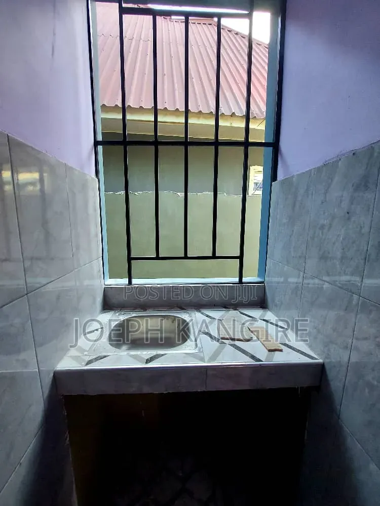 3bdrm House in Dovyastreet, Mbagala for sale